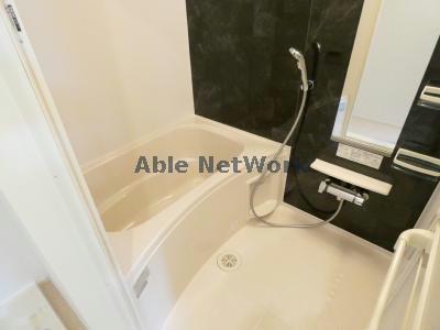 バス・シャワールーム　別物件