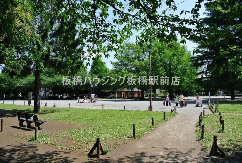 公園　板橋区平和公園（公園）まで158m