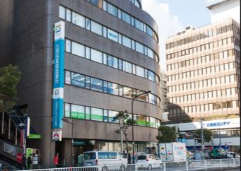 銀行　三井住友信託銀行目黒支店（銀行）まで269m