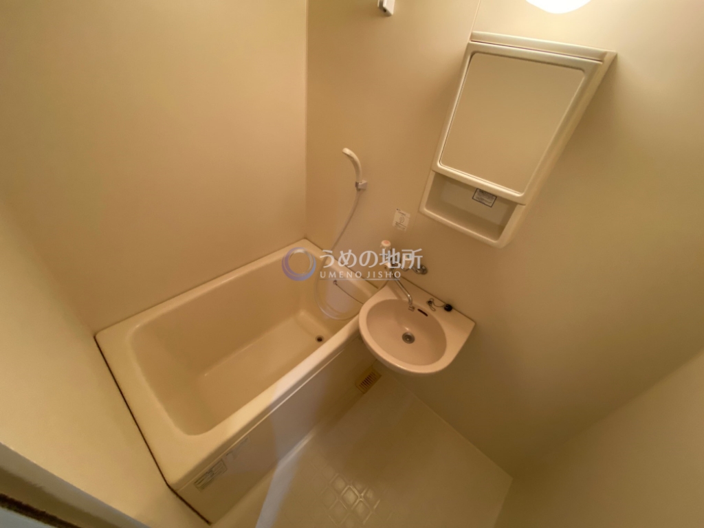 バス・シャワールーム　浴室