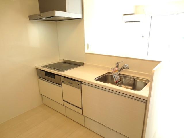 キッチン　２０２　ＩＨコンロ　食器洗浄機付きキッチン