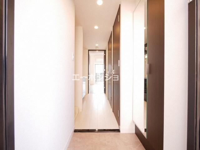 玄関　プレサンス難波インフィニティ