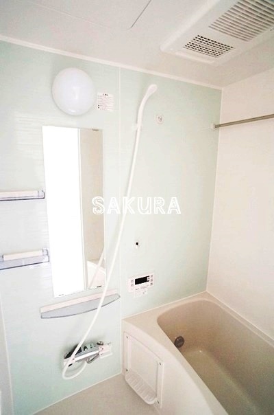 バス・シャワールーム　「ラボーナ妙蓮寺」