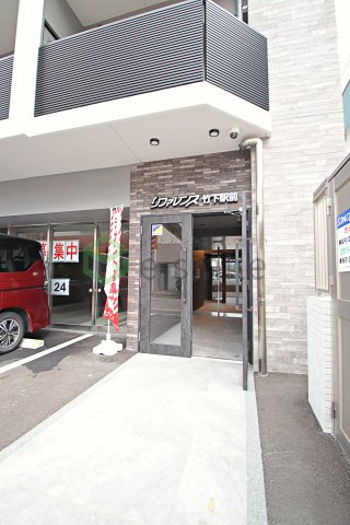 エントランス　ゆとりのあるエントランスです