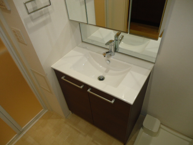 洗面設備　シャンプードレッサー