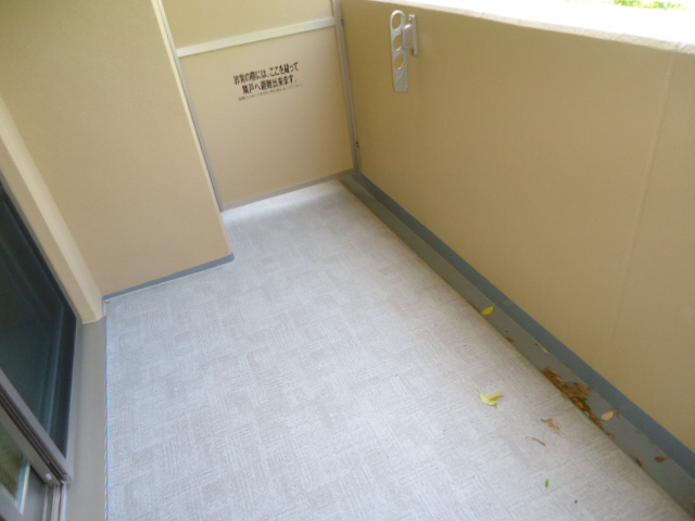 バルコニー　バルコニー