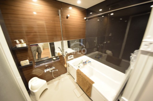 バス・シャワールーム　BRAVE松屋町　浴室