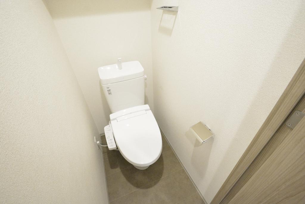 トイレ　シャワー付トイレ