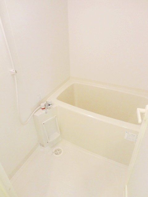 バス・シャワールーム　バスルーム