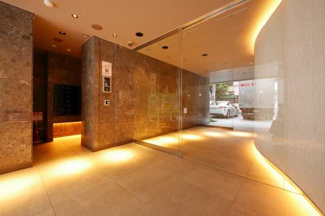 エントランス　クレイシア巣鴨駅前