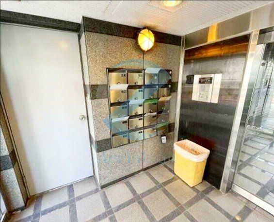 セキュリティ　エントランス