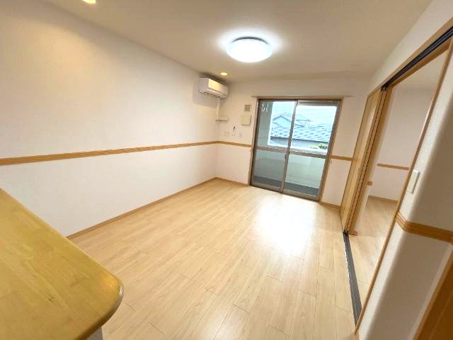 居室・リビング　リビング