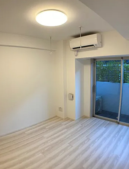 居室・リビング　※反転タイプの写真を使用しています。