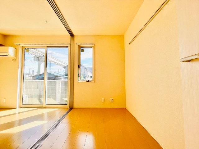 その他部屋・スペース　同一建物内１０３号室内装写真転載