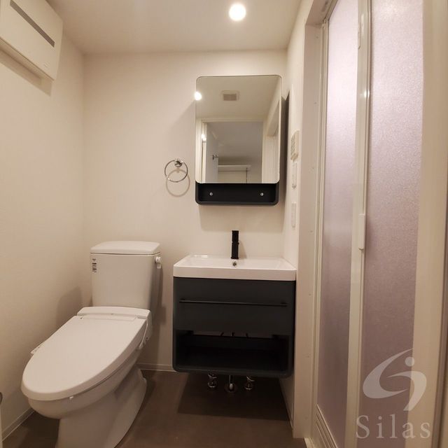 洗面設備　同仕様