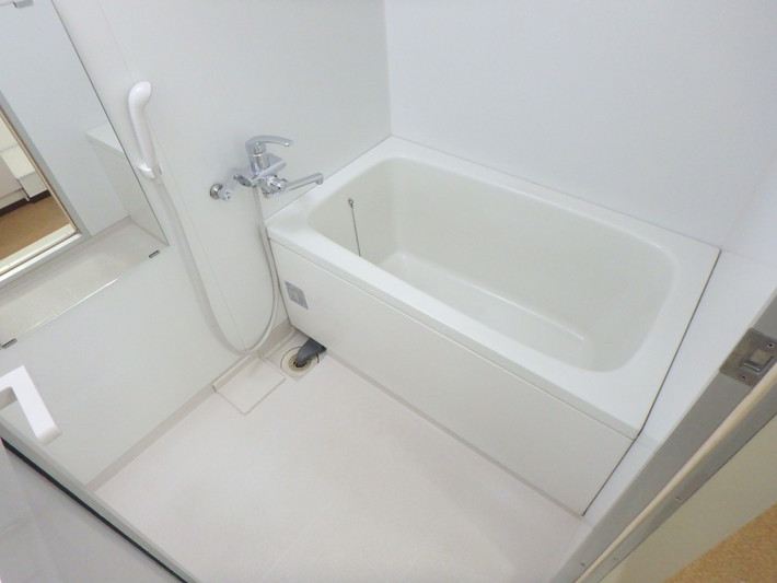 バス・シャワールーム　風呂