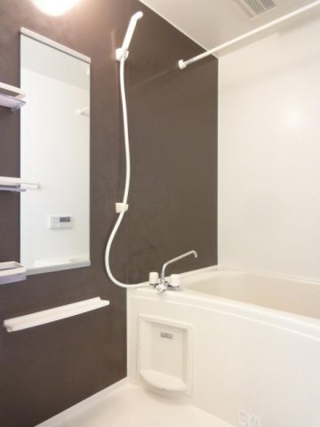 バス・シャワールーム　お風呂で日々の疲れを落としましょう