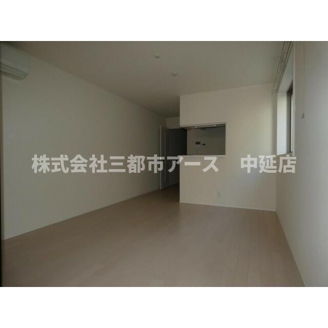 居室・リビング　カステロ　ピノ