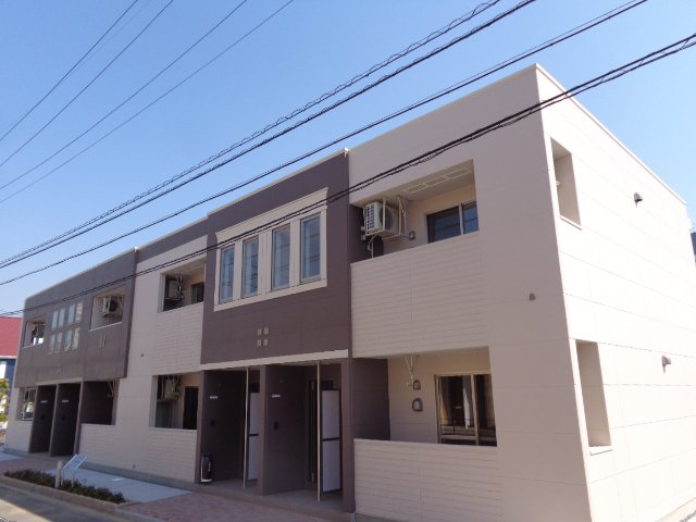 建物外観　外観写真（昼）