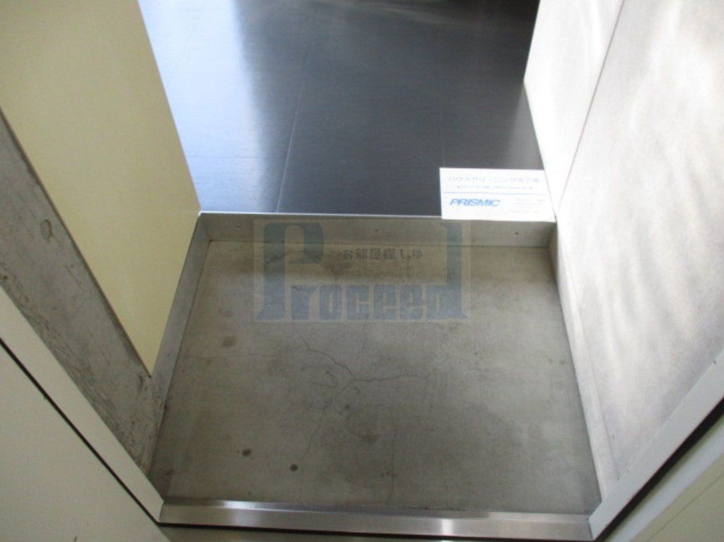 玄関　広々とした玄関