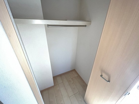 収納　※別部屋の写真です