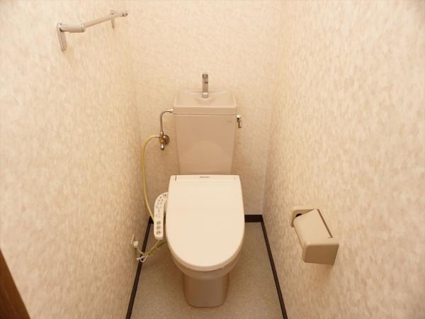 トイレ　トイレ