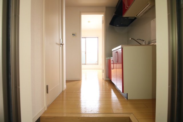 玄関　※別室の参考写真の為、現況優先です。