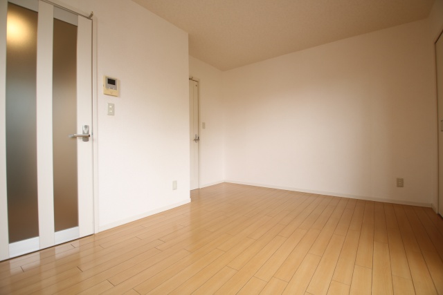 居室・リビング　※別室の参考写真の為、現況優先です。