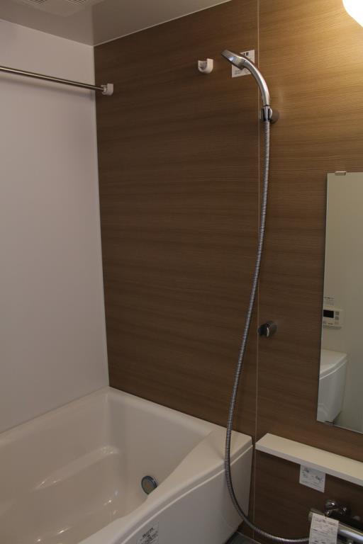 バス・シャワールーム　※別部屋参考写真