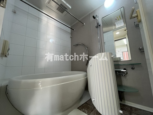 バス・シャワールーム　日々の疲れを癒すお風呂付です