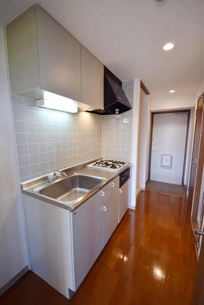 キッチン　キッチン廊下