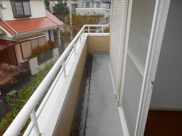 バルコニー　反転写真