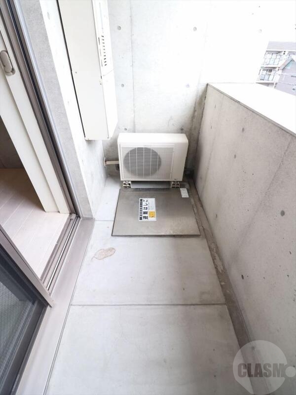 バルコニー　南向きのバルコニー