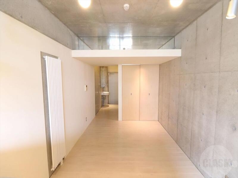 居室・リビング　お洒落なデザイナーズ物件です