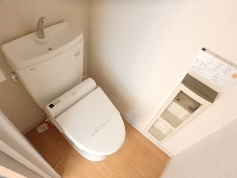 トイレ　図面と現状に相違がある場合には現状を優先