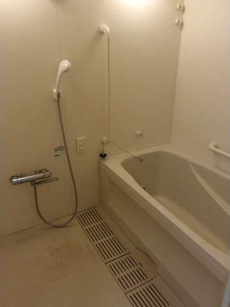 バス・シャワールーム　アクティ目黒駅