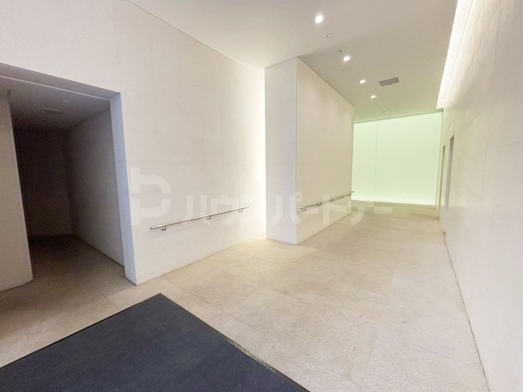 エントランス　収納