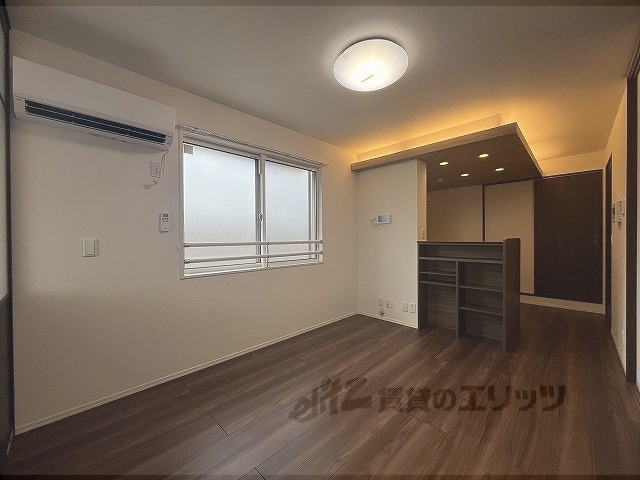 居室・リビング　リビング