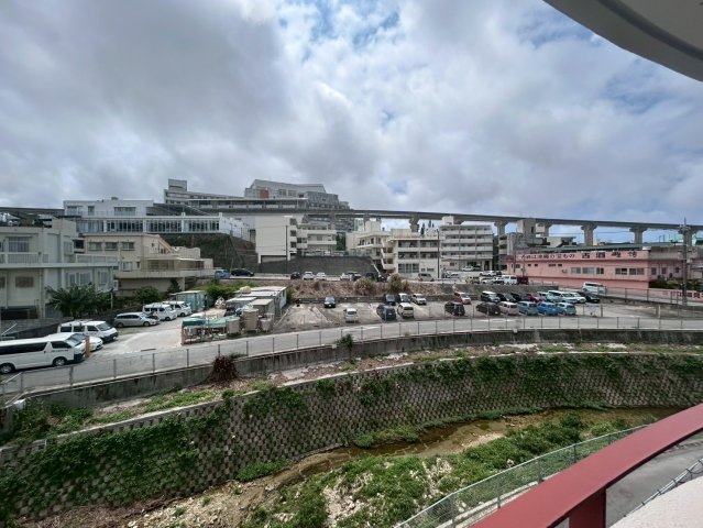 眺望　フレビューＨＩＧＡ★那覇市首里末吉町エリア
