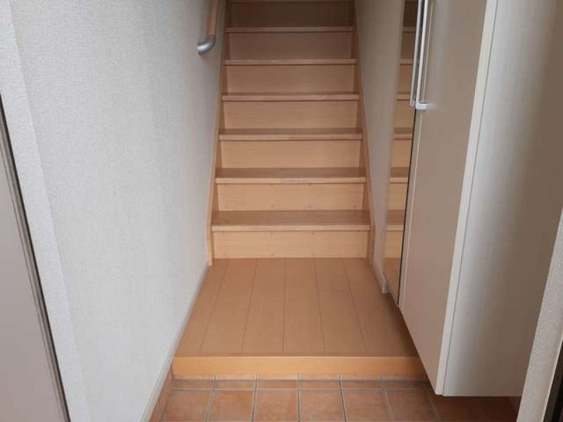 玄関　図面と現状に相違がある場合には現状を優先