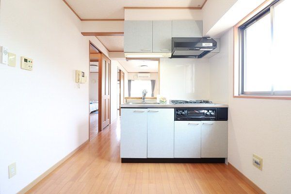 キッチン　※モデルルームのため家具等は付きません
