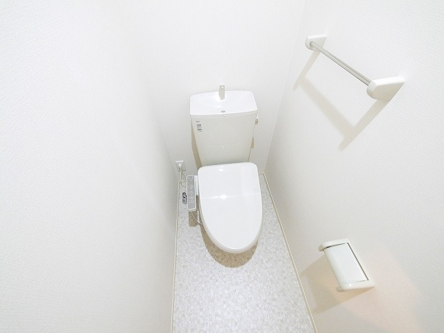 トイレ　シンプルで使いやすいトイレです
