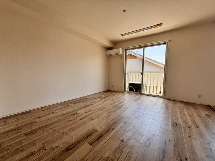 居室・リビング　広いリビング★