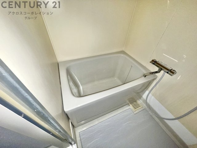 バス・シャワールーム　清潔感のある浴室です♪