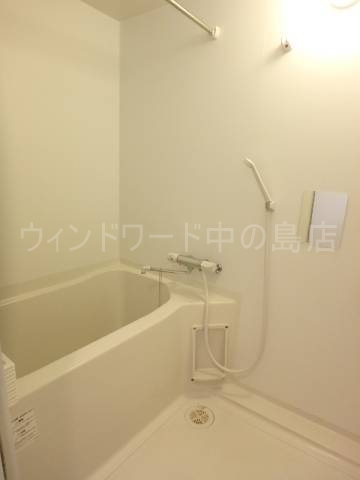 バス・シャワールーム　詳細は、ウィンドワード中の島店までご相談下さい。