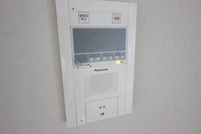 セキュリティ　同物件別号室のものです。