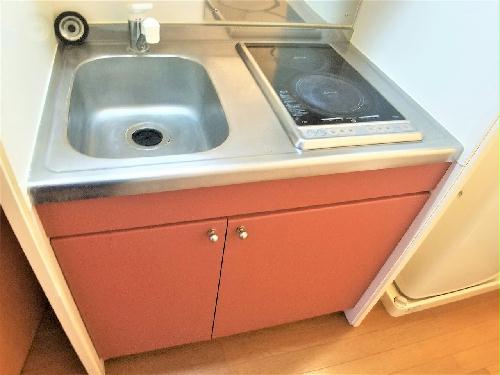 キッチン　設備・使用は号室により異なる為、現況を優先致します。