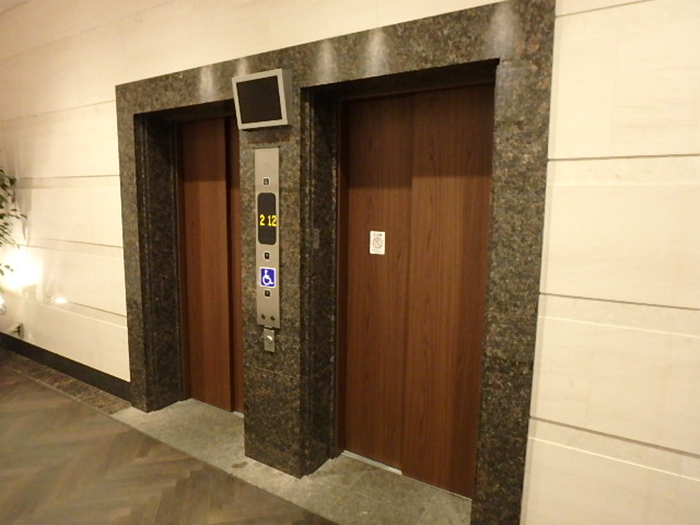 ロビー