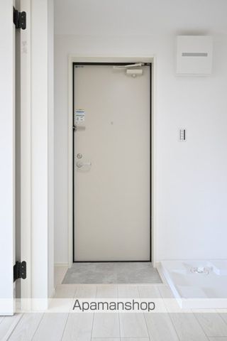 東武野田線 船橋駅 徒歩8分 3階建 築1年の玄関写真