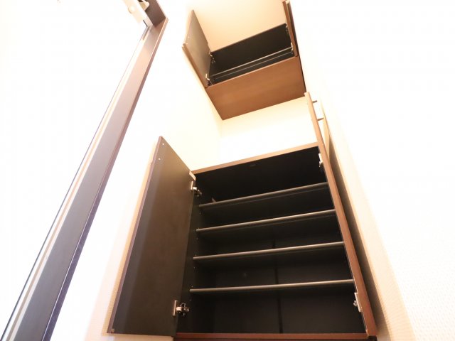その他設備　シューズボックス